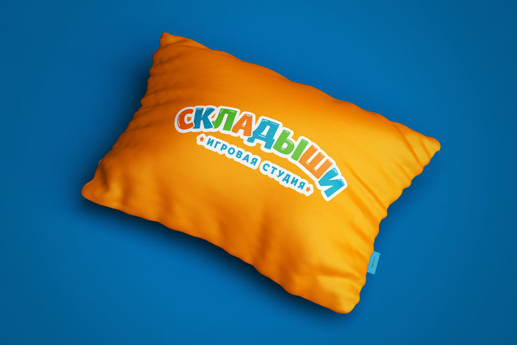 Логотип для игрового детского павильона с конструкторами. Печать на ткани